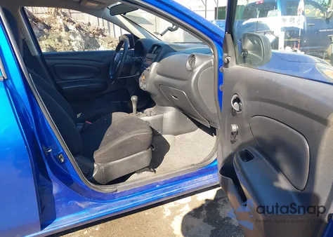 2015 Nissan Versa 1.6 S+ из США, поврежденный, VIN 3N1CN7AP1FL847062